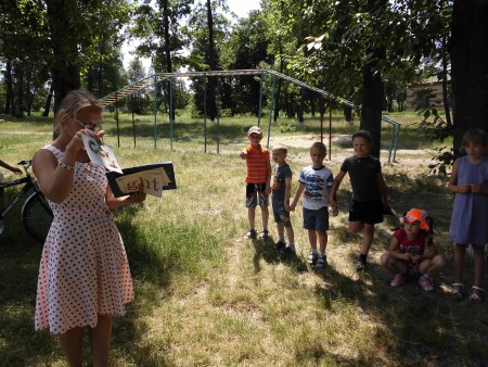 Вікторина для молодших школярів на свіжому повітрі